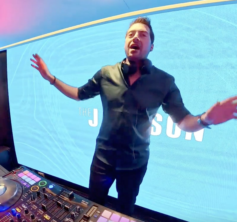 DJ - Cruise Entertainment-min Disc Jockey