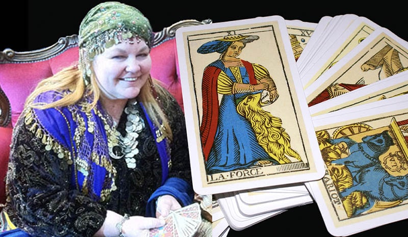 Clairvoyants: Tarot, Astrology, Numerology, Palmistry, Crystal Ball
